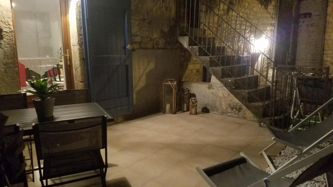 La Petite Maison D'Arnal サン・テニミー エクステリア 写真