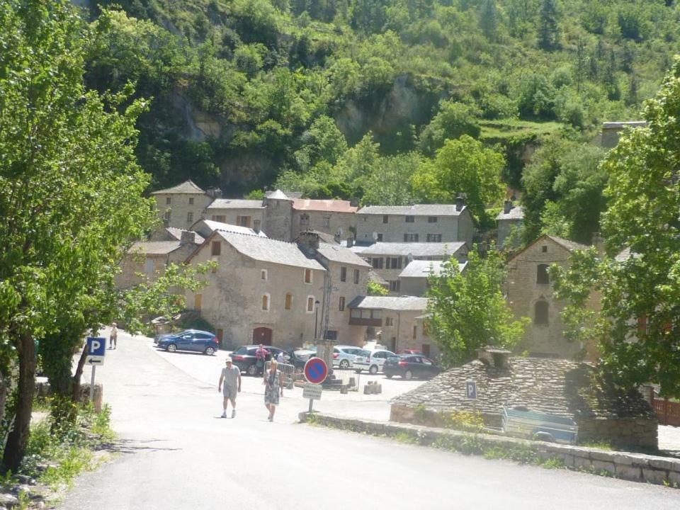 La Petite Maison D'Arnal サン・テニミー エクステリア 写真