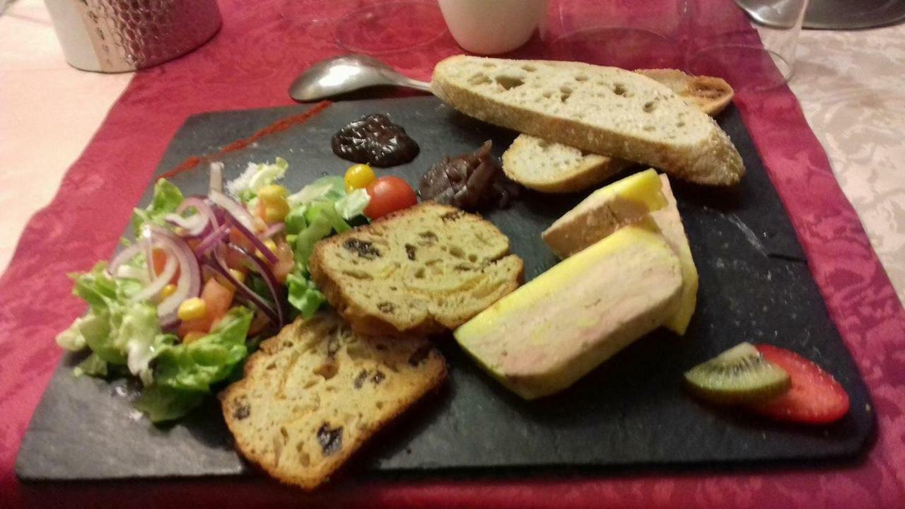 La Petite Maison D'Arnal サン・テニミー エクステリア 写真